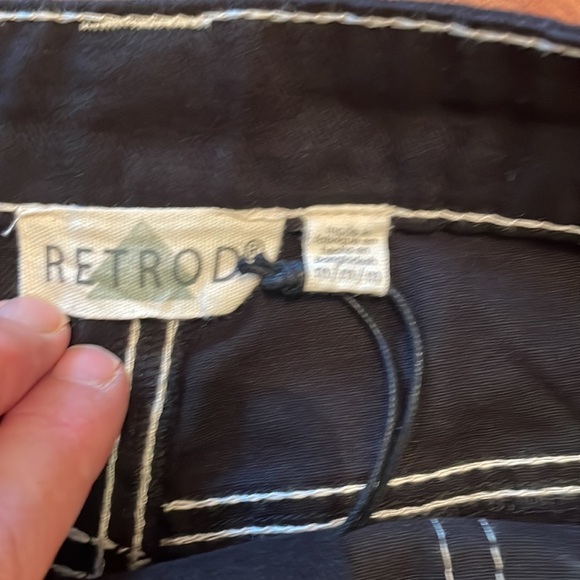 Women's Retrod Black Carpenter's Jeans - Picture 4 of 4